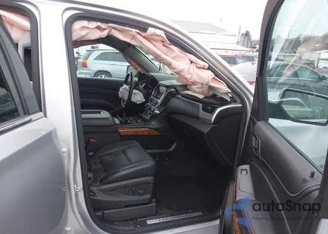 2017 Chevrolet Tahoe Premier z USA, uszkodzony, nr VIN 1GNSKCKC2HR348294